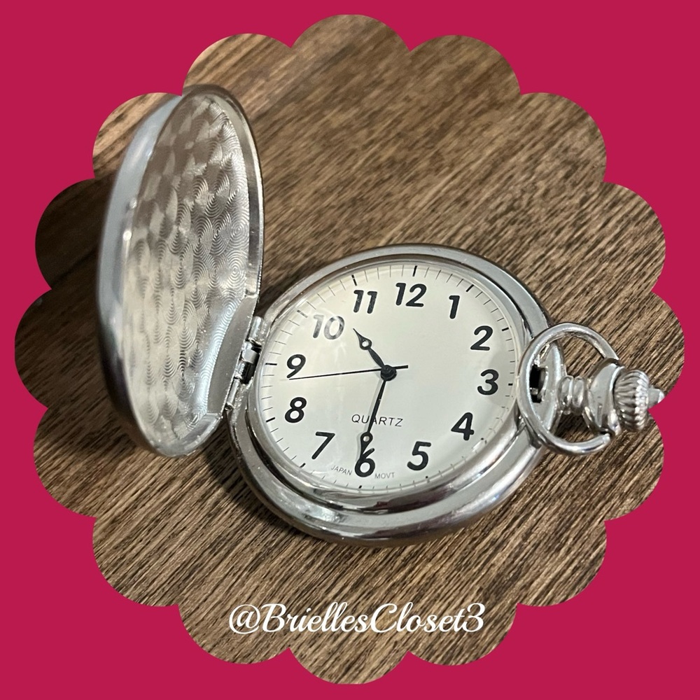 🌸 Vintage Ladies/Women’s Pocket Watch - Silver